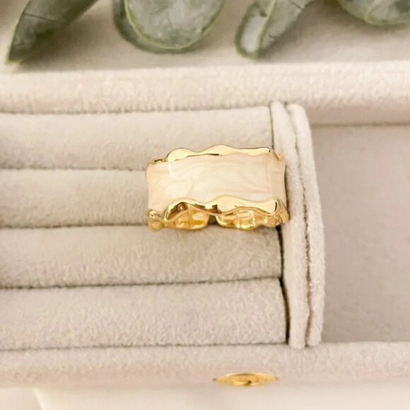 925 Sterling Silver Gold Ring Wavy Modern Ring Geometric Ring Band - Picture 4 of 8